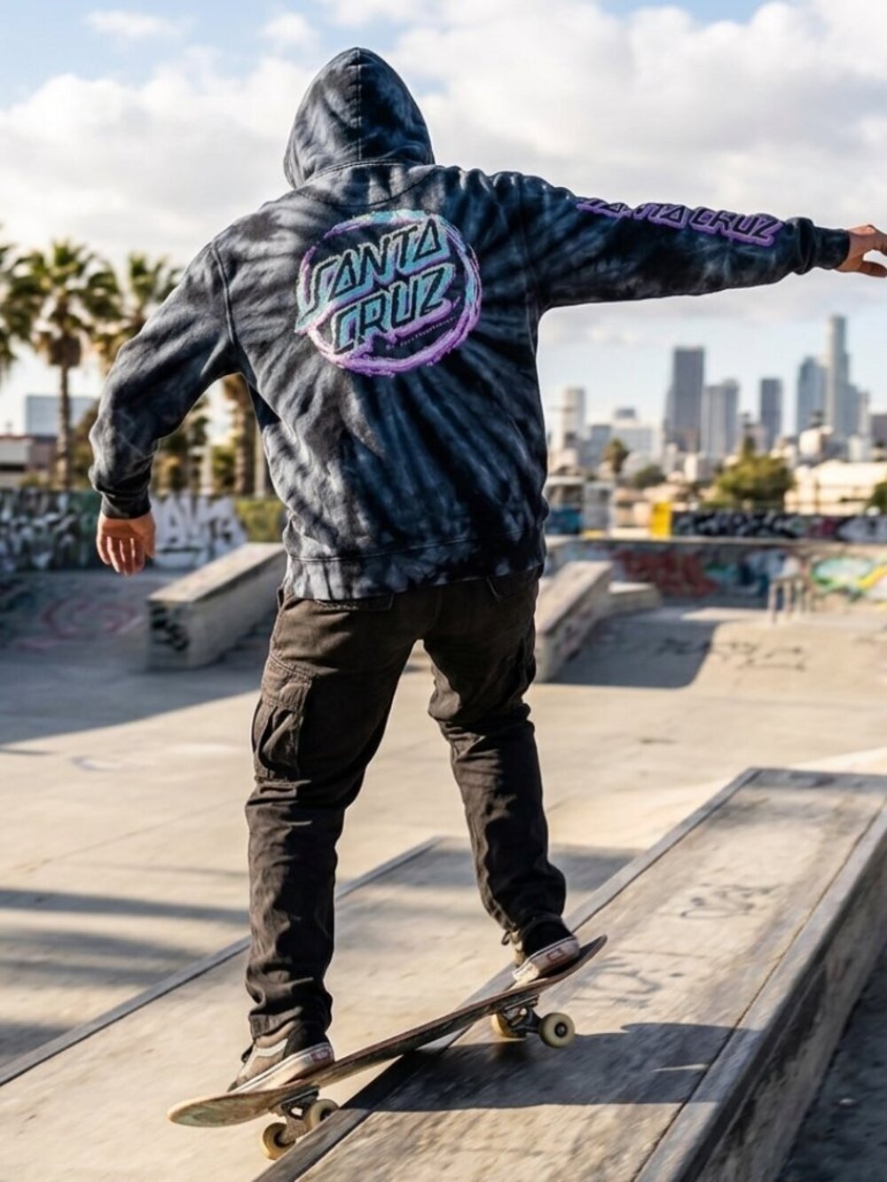Santa Cruz Skateboards Acid Wash Tie Dye Hoodie Y2K - small